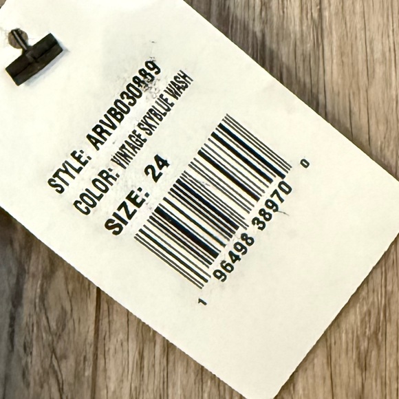 AFRM Madelyn Micro Mini Skort in Vintage
Sky Blue Wash Size:24 NEW with tags - Picture 6 of 6